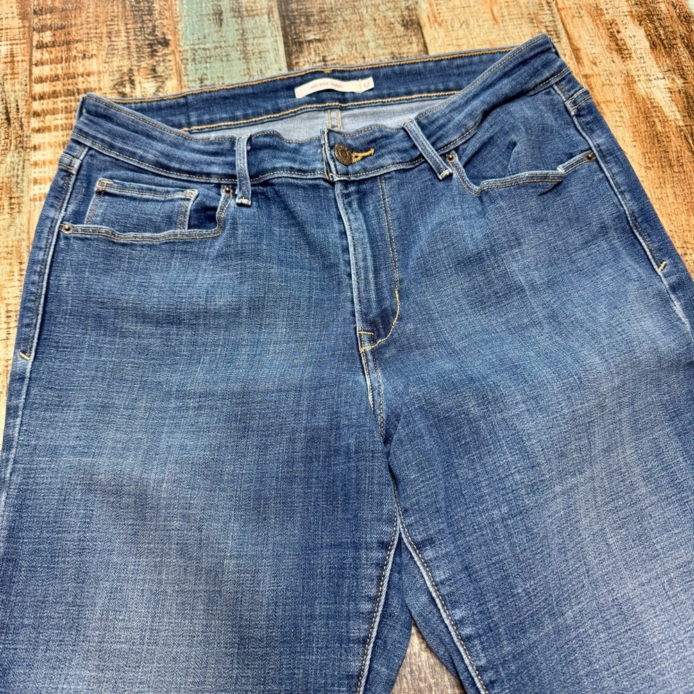 Women’s “LEVI Strauss & Co” Mid-rise Skinny Jeans | #T43 - Picture 4 of 13